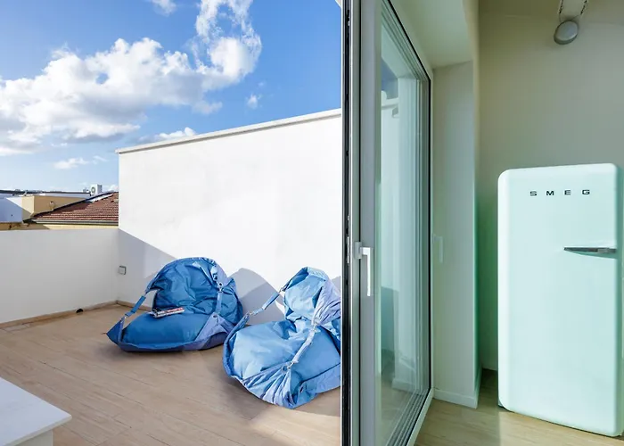 Napoli White Apartment By Wonderful Italy